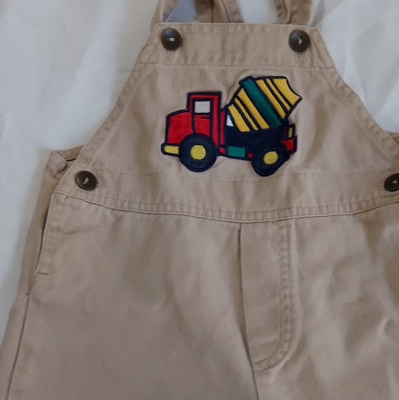 Lot of Baby Clothes - Picture 8 of 13